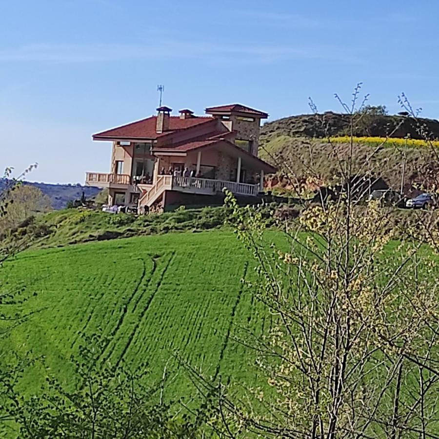 Villa Flavina San Vicente del Valle 外观 照片